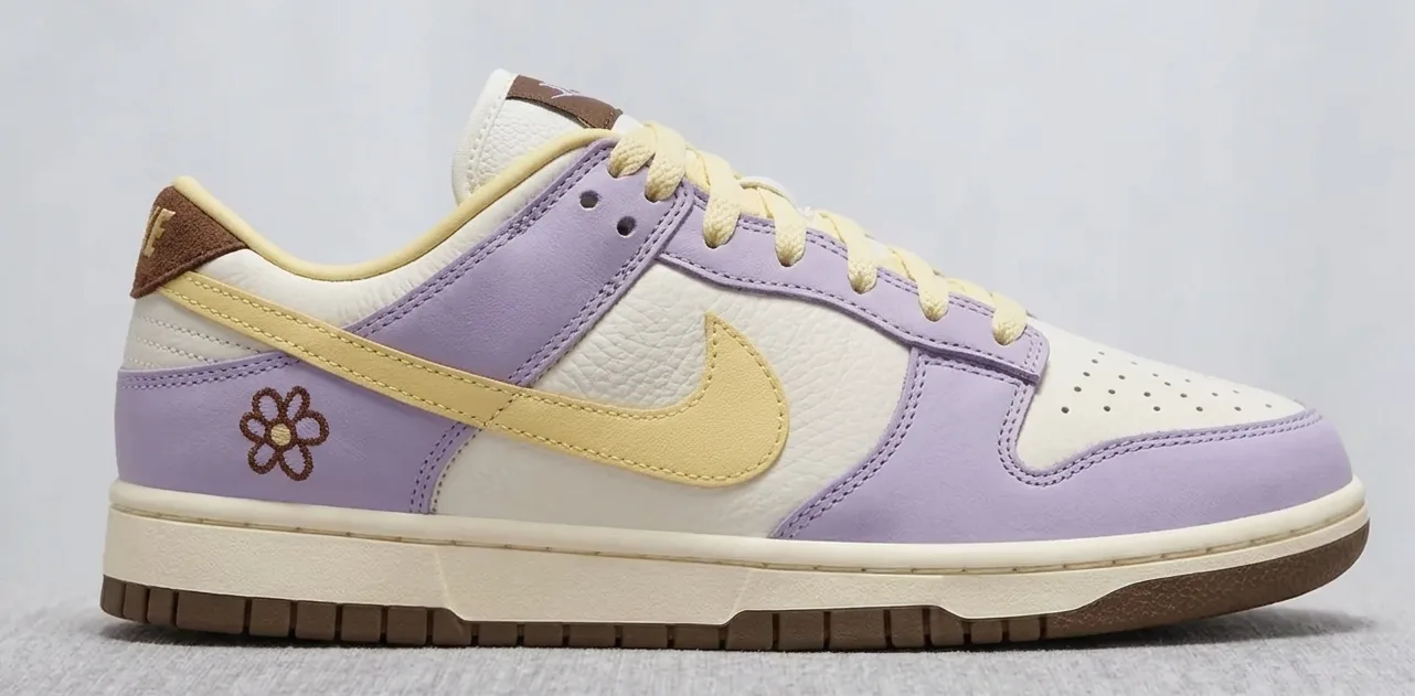 Nike Dunk Low Premium