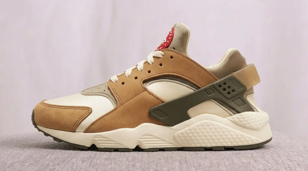 Stussy x Nike Air Huarache LE
